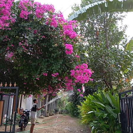 Wl Guesthouse لابوان باجو المظهر الخارجي الصورة