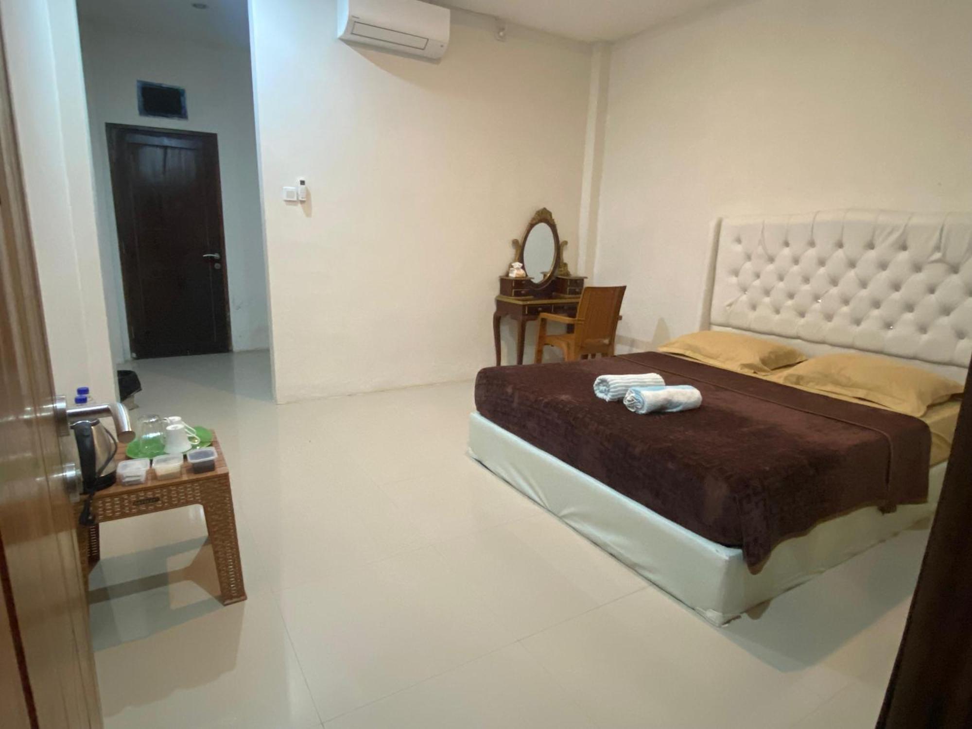 Wl Guesthouse لابوان باجو المظهر الخارجي الصورة
